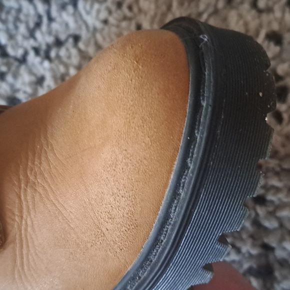 Dr Martens Persephone Boots uk 4 us 6 eu 37 tan - Picture 3 of 9